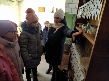 22 декабря учащиеся 4 А класса побывали на экскурсии в Доме народного быта в агрогородке Голынка