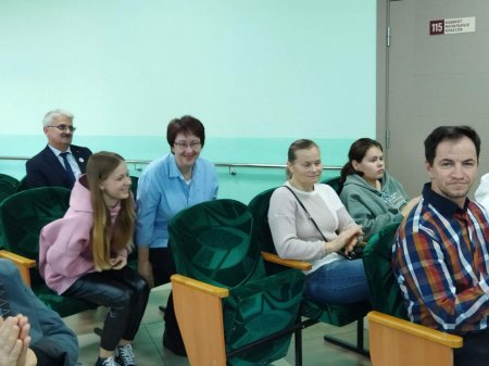 "Мая сям'я ведае беларускую мову"