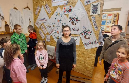 27 декабря посетители оздоровительного лагеря СШ 3 побывали с экскурсией в историко-краеведческом музее гимназии